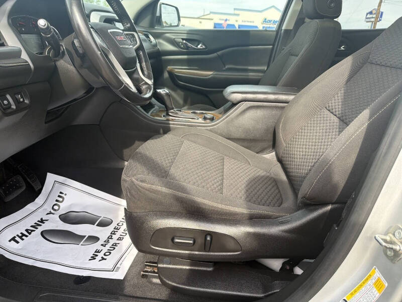 2018 GMC Acadia SLE-2
