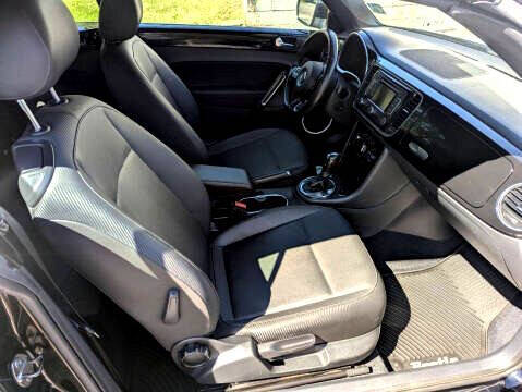 2013 Volkswagen Beetle Convertible 2.5L PZEV