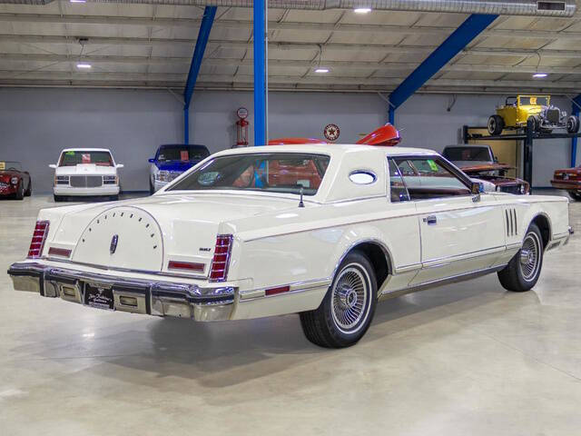 1977 Lincoln Mark V