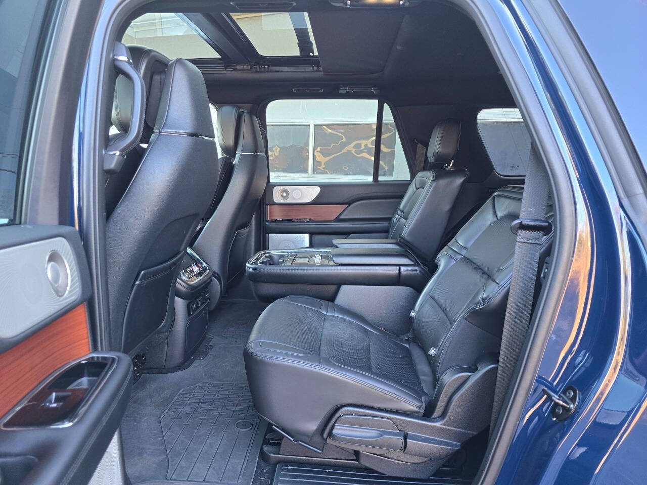 2020 Lincoln Navigator L for sale at Thompson Car and Truck in Baptistown, NJ