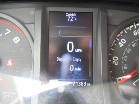 2022 Toyota Tacoma SR