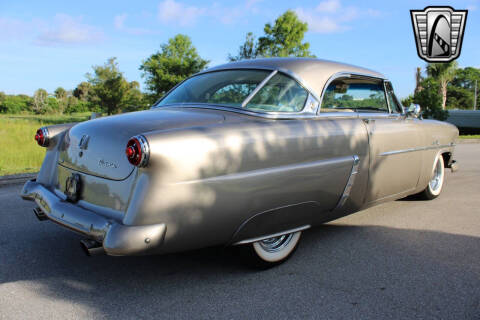 1952 Ford Crestline