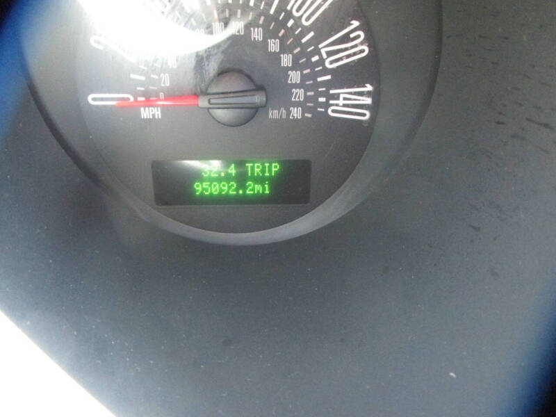 2005 Ford Mustang GT Deluxe