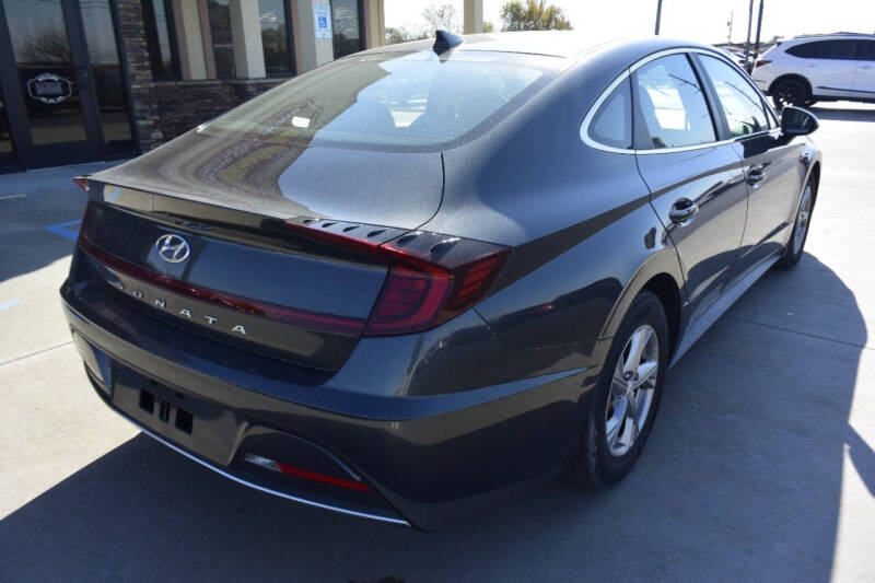 2022 Hyundai Sonata SE