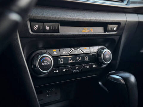 2018 Mazda MAZDA3 Grand Touring