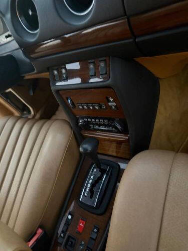 1983 Mercedes-Benz 300-Class