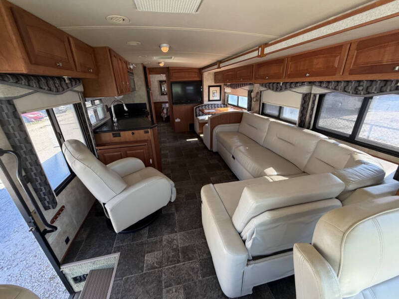 2014 Winnebago SIGHTSEER