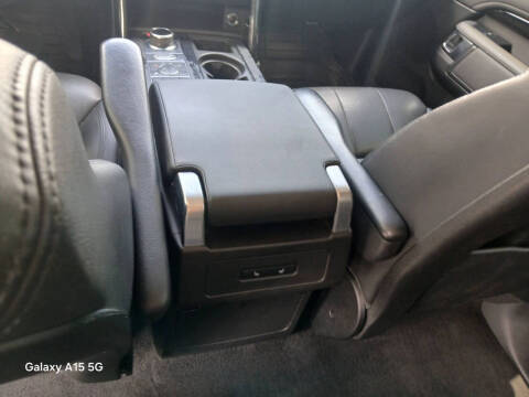 2020 Land Rover Discovery SE