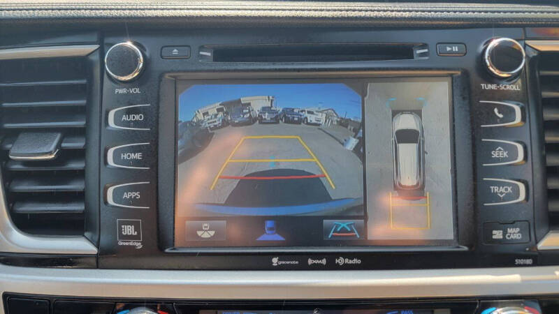 2017 Toyota Highlander Limited