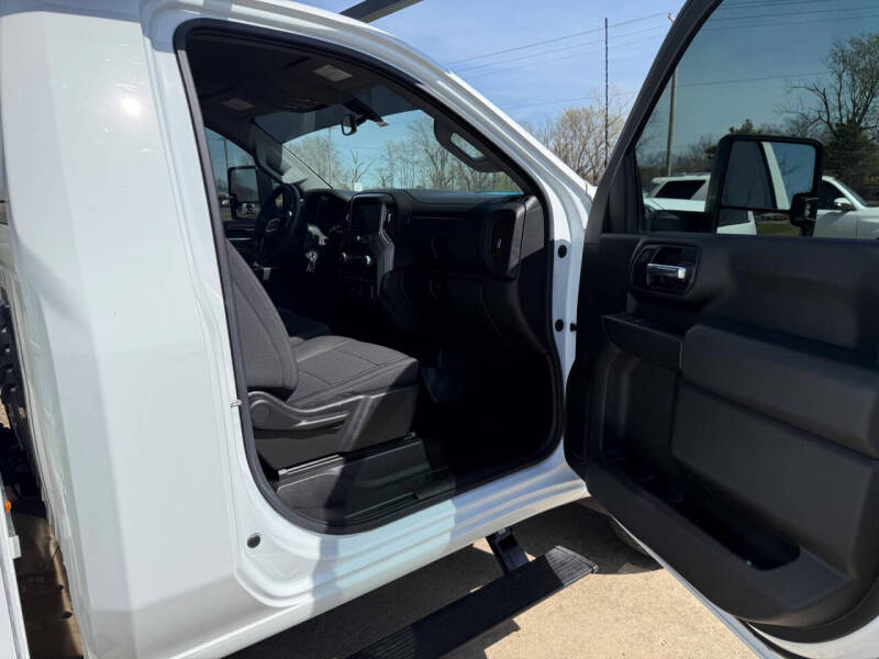2022 GMC Sierra 3500HD CC