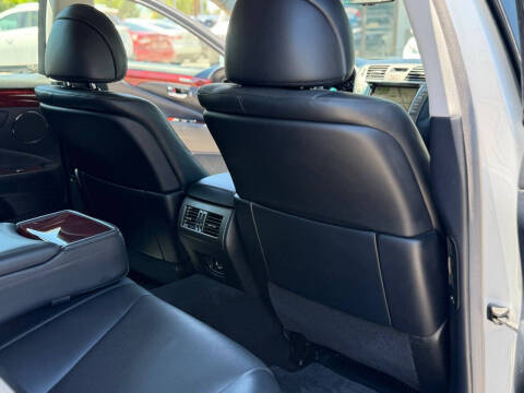 2008 Lexus LS 460