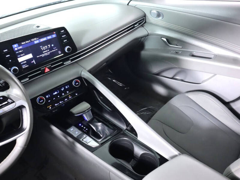 2021 Hyundai Elantra