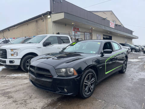 2014 Dodge Charger for sale at Six Brothers Mega Lot in Youngstown OH