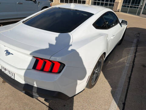 2024 Ford Mustang EcoBoost