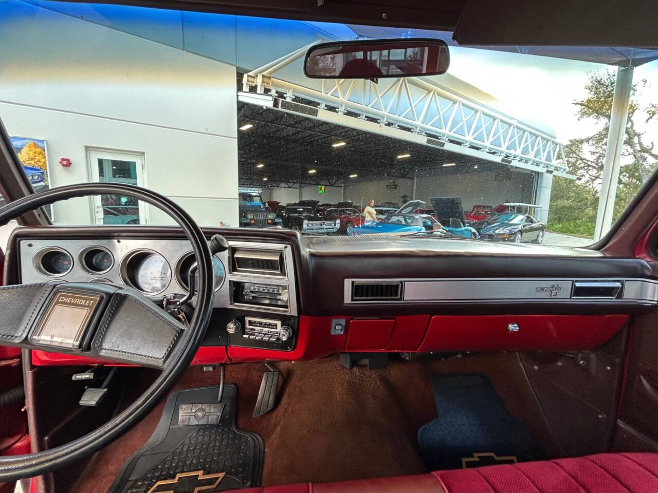 1984 Chevrolet C/K 10 Series 24
