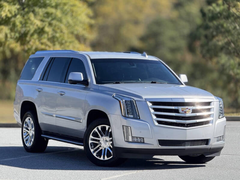 2016 Cadillac Escalade Standard
