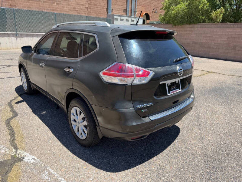 2016 Nissan Rogue S