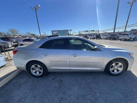 2015 Chevrolet Malibu for sale at DM Motors in Corpus Christi TX