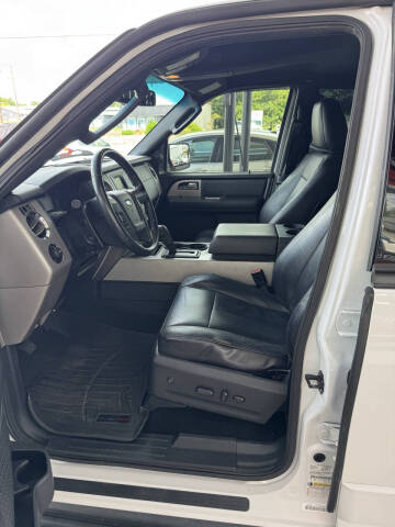 2017 Ford Expedition XLT