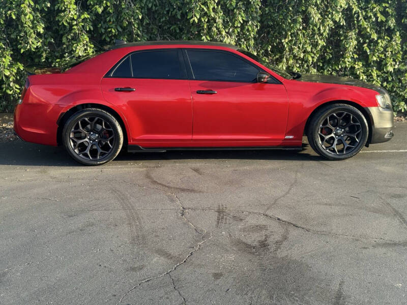 2019 Chrysler 300 S