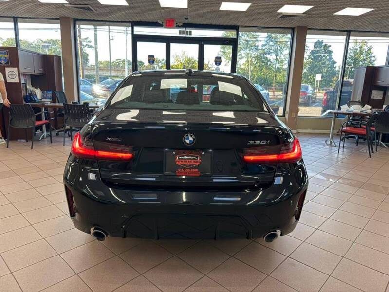 2024 BMW 3 Series 330i xDrive