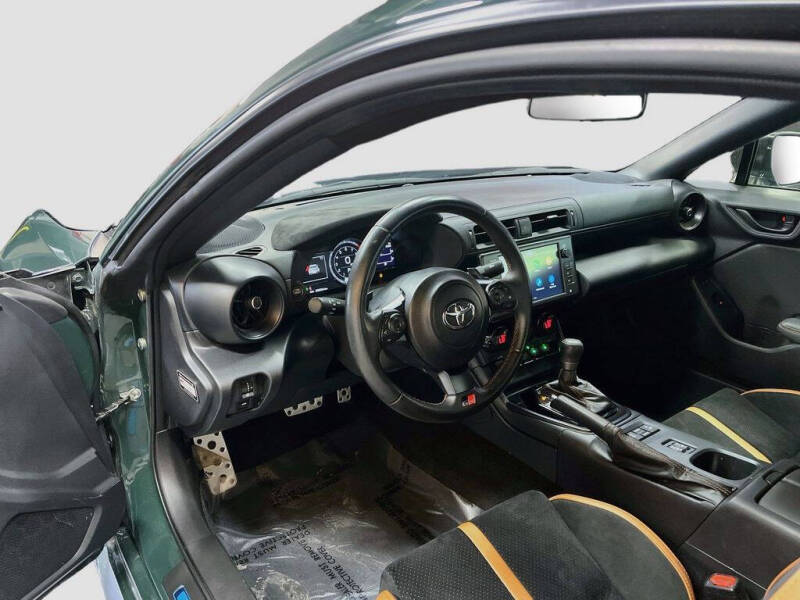 2025 Toyota GR86 Hakone Edition