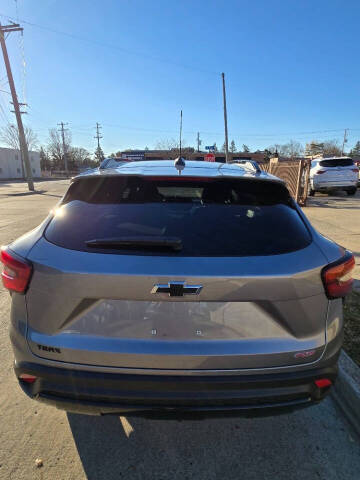 2025 Chevrolet Trax RS