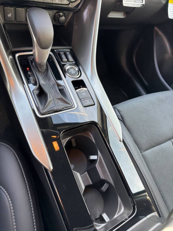 2025 Mitsubishi Eclipse Cross Black Edition