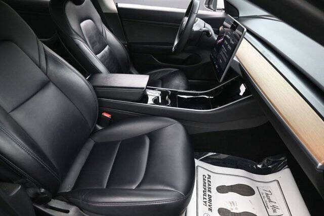2020 Tesla Model 3 Standard Range Plus