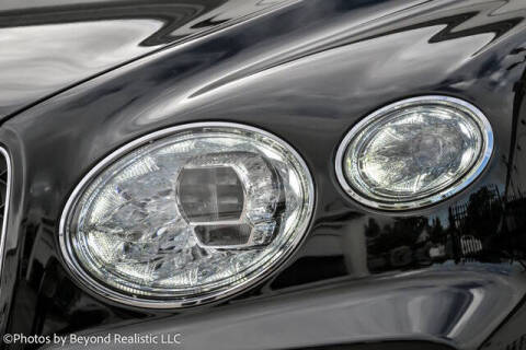 2024 Bentley Bentayga Hybrid