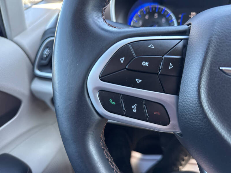 2018 Chrysler Pacifica Touring L