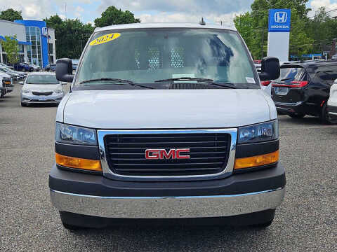 2024 GMC Savana 2500