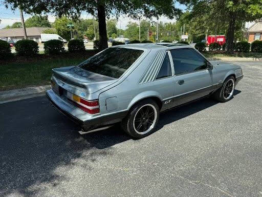 1986 Ford Mustang - Photo 6