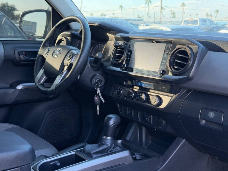 2022 Toyota Tacoma SR5 V6