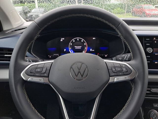 2023 Volkswagen Taos SE