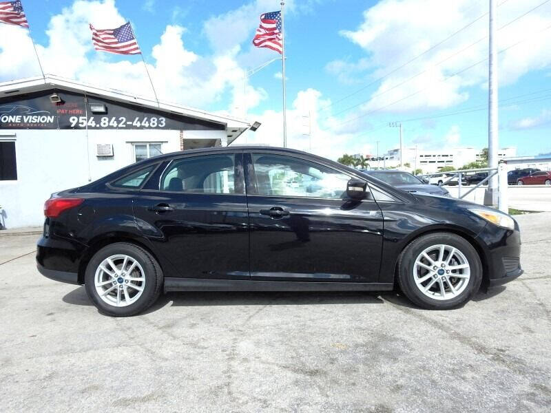 2017 Ford Focus  - $7,900