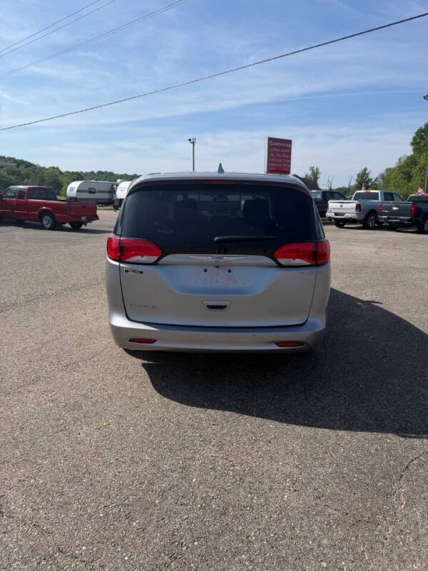 2017 Chrysler Pacifica Touring