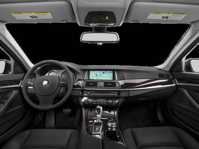 2016 BMW 5 Series 528i