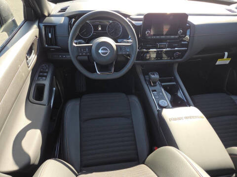 2025 Nissan Pathfinder Rock Creek