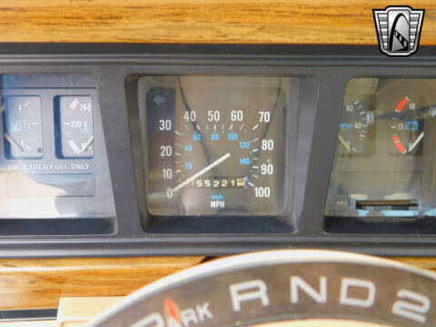 1989 Jeep Grand Wagoneer