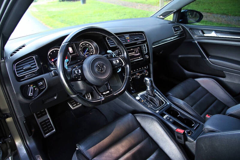 2015 Volkswagen Golf R 4Motion