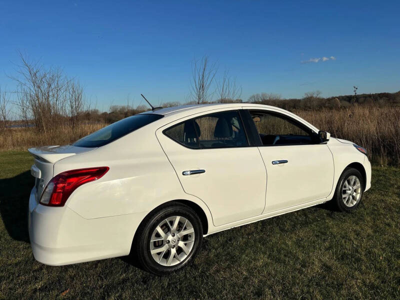 2018 Nissan Versa