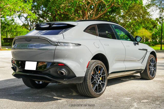 2021 Aston Martin DBX
