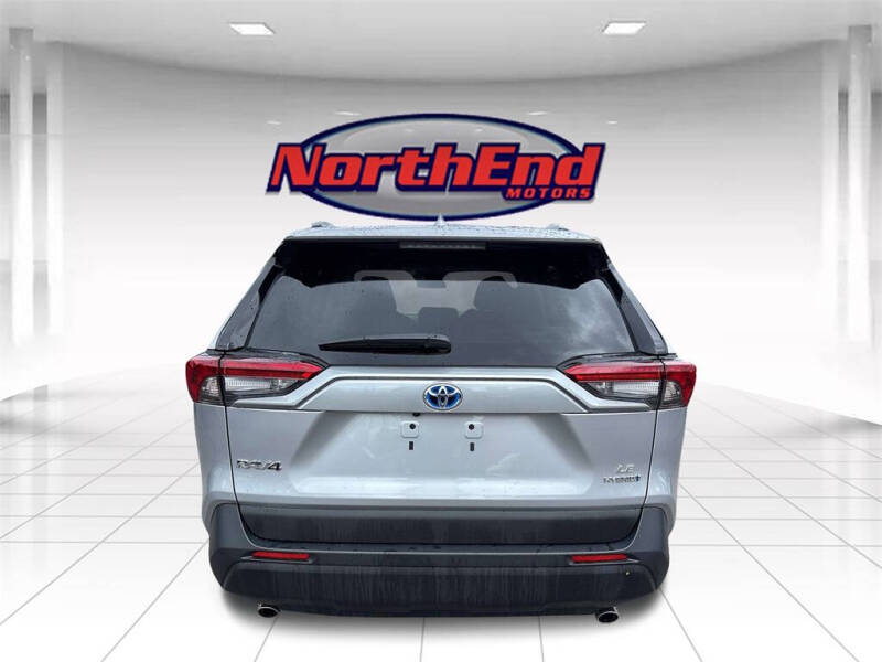 2024 Toyota RAV4 Hybrid LE