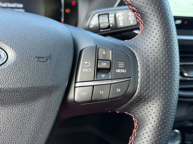 2026 Ford Escape Hybrid ST-Line Select