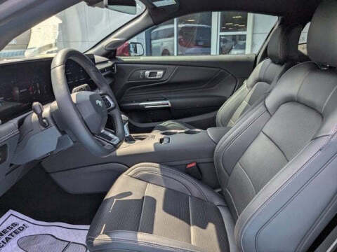 2025 Ford Mustang EcoBoost Premium