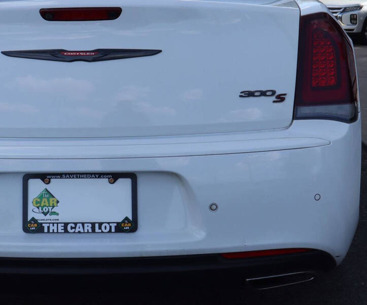 2021 Chrysler 300 S V6