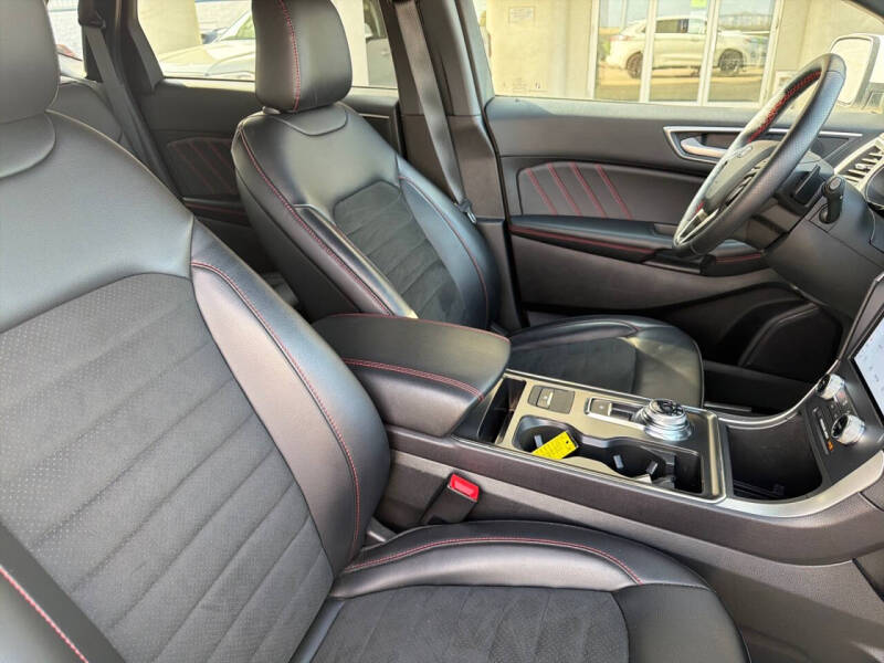 2023 Ford Edge ST-Line