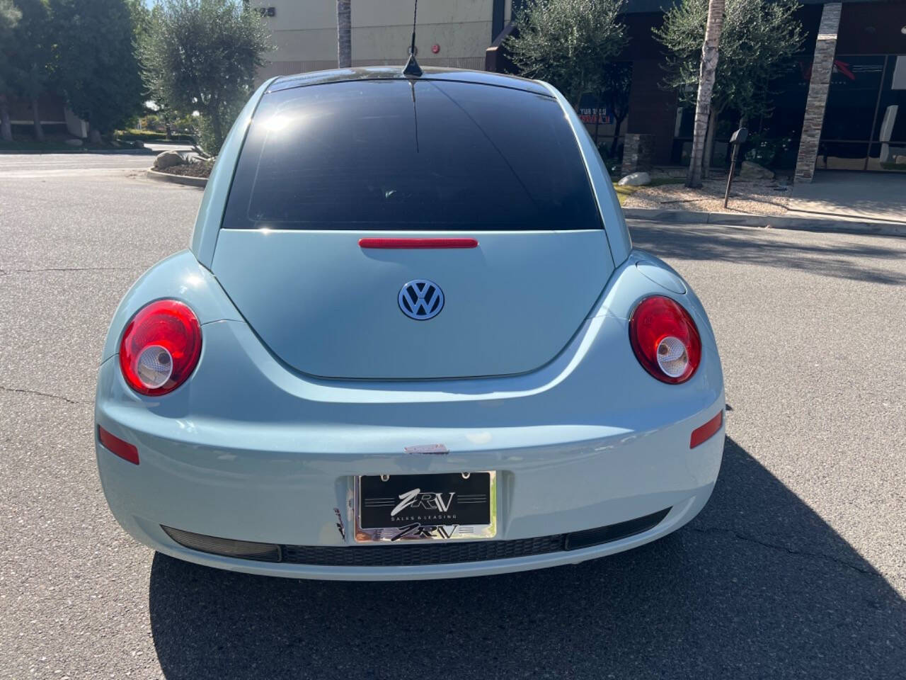 2010 Volkswagen New Beetle for sale at ZRV AUTO INC in Brea, CA