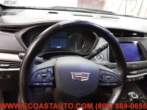 2019 Cadillac XT4 Premium Luxury